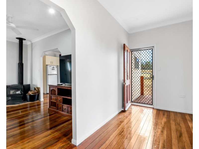 13 Stephens Road, Yangan QLD 4371