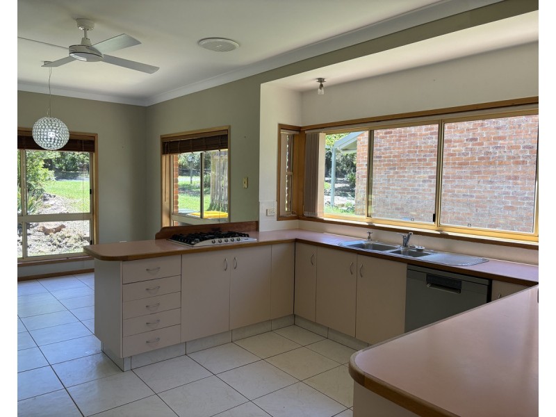 7 Freestone Court, Warwick QLD 4370