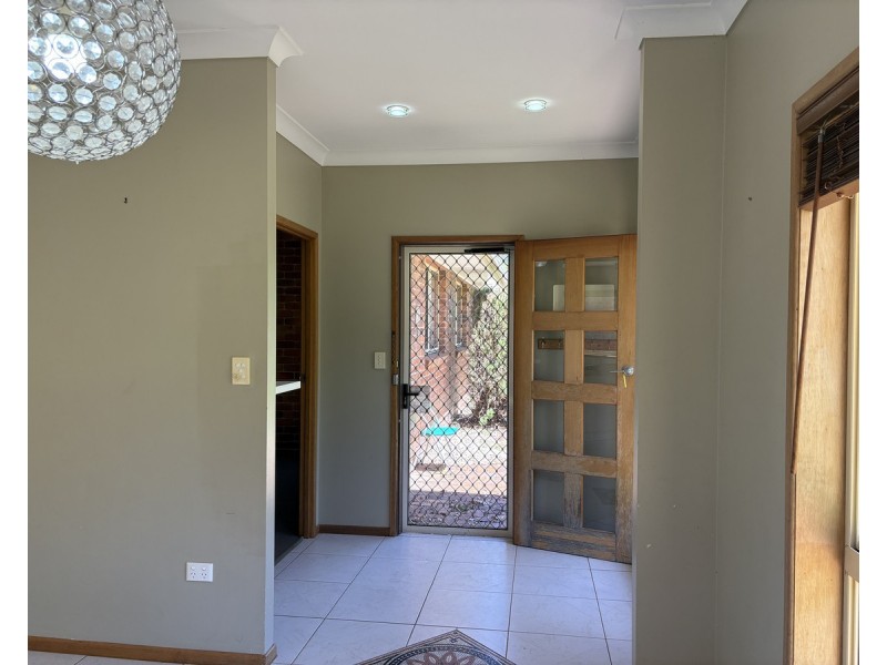 7 Freestone Court, Warwick QLD 4370