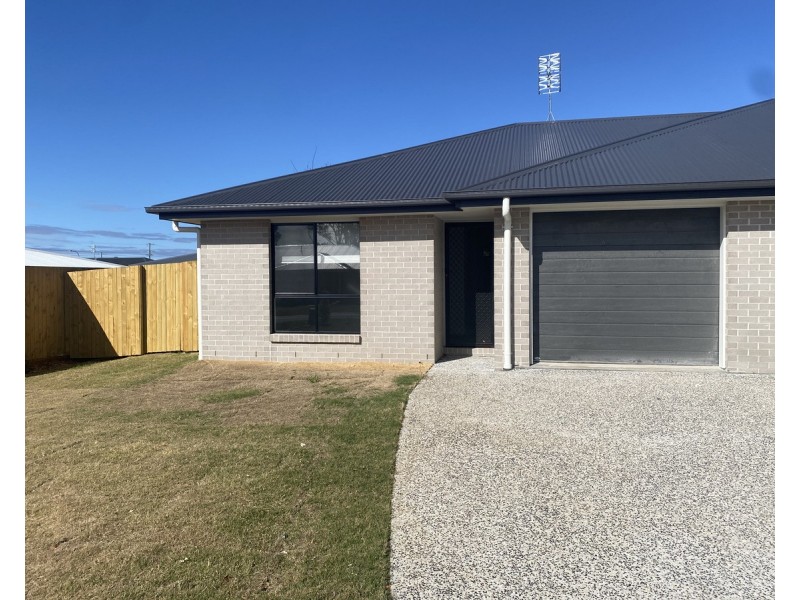 2/11 Meridian Drive, Warwick QLD 4370