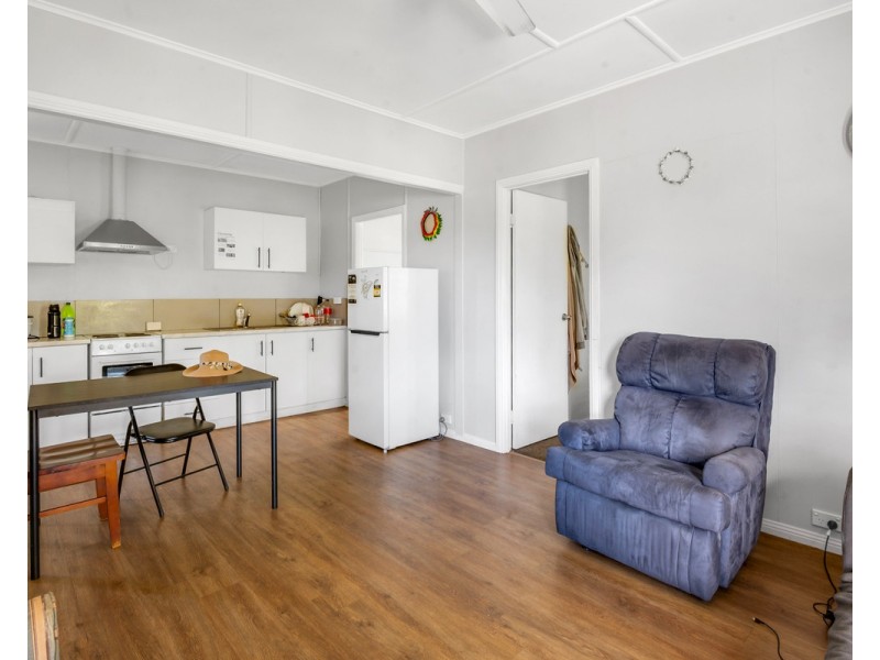 216 and 218 Pratten Street, Warwick QLD 4370