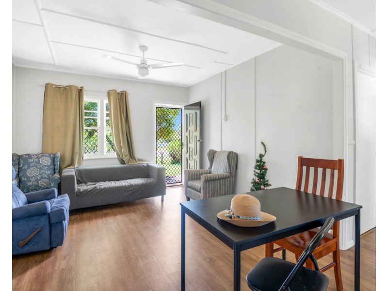 216 and 218 Pratten Street, Warwick QLD 4370