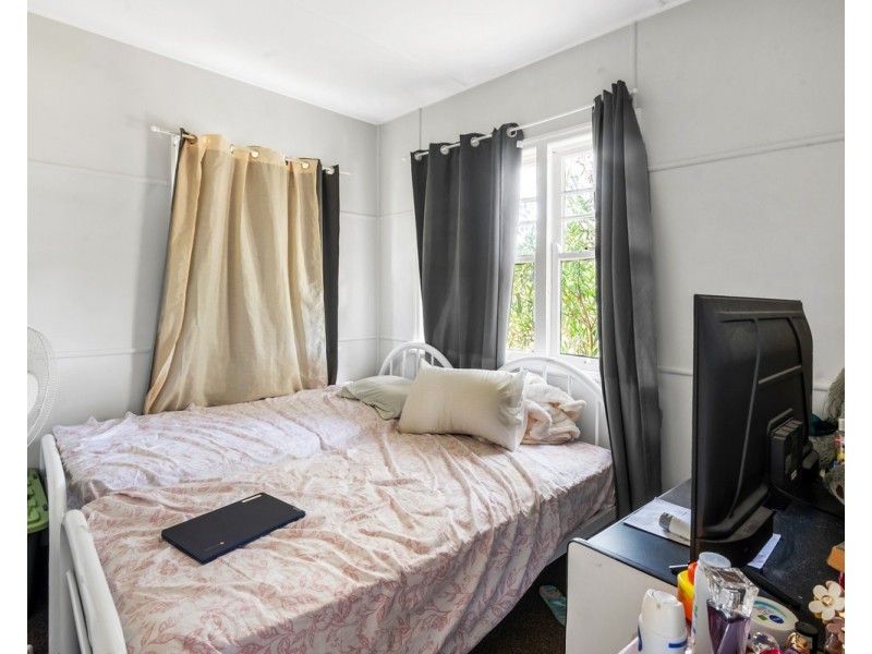 216 and 218 Pratten Street, Warwick QLD 4370