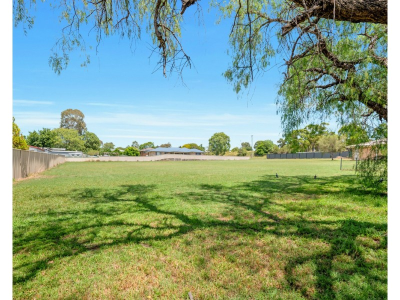 216 and 218 Pratten Street, Warwick QLD 4370