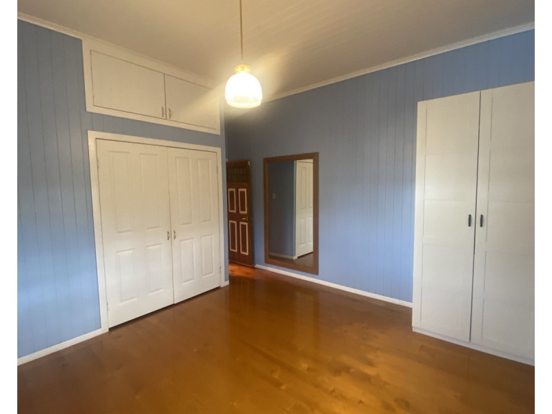 11 Percy Street, Warwick QLD 4370