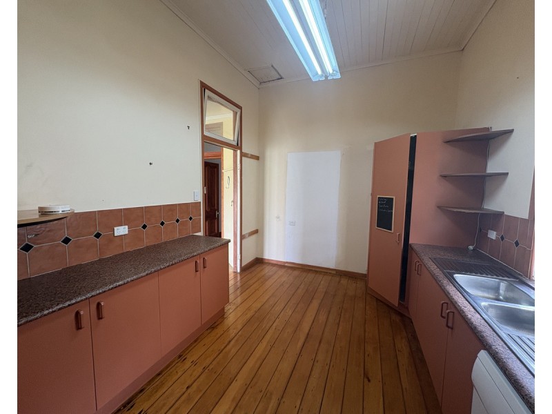 123 Percy Street, Warwick QLD 4370