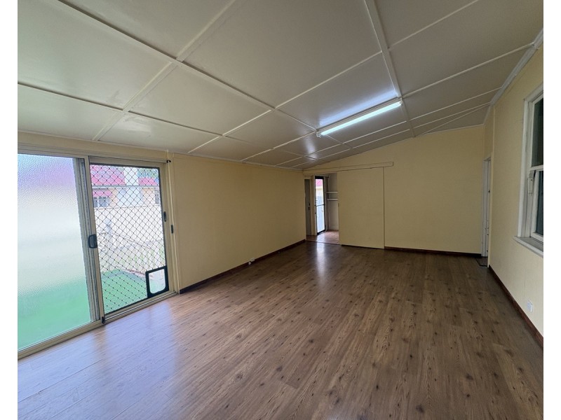 123 Percy Street, Warwick QLD 4370