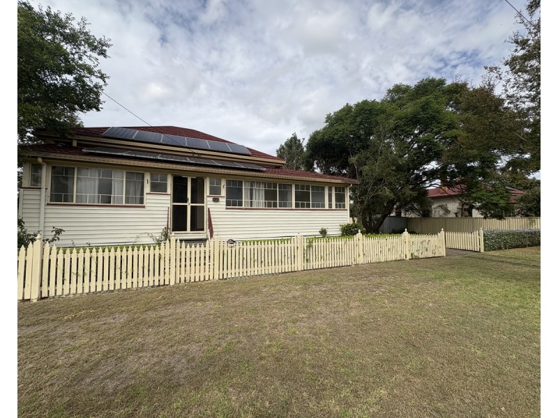 123 Percy Street, Warwick QLD 4370