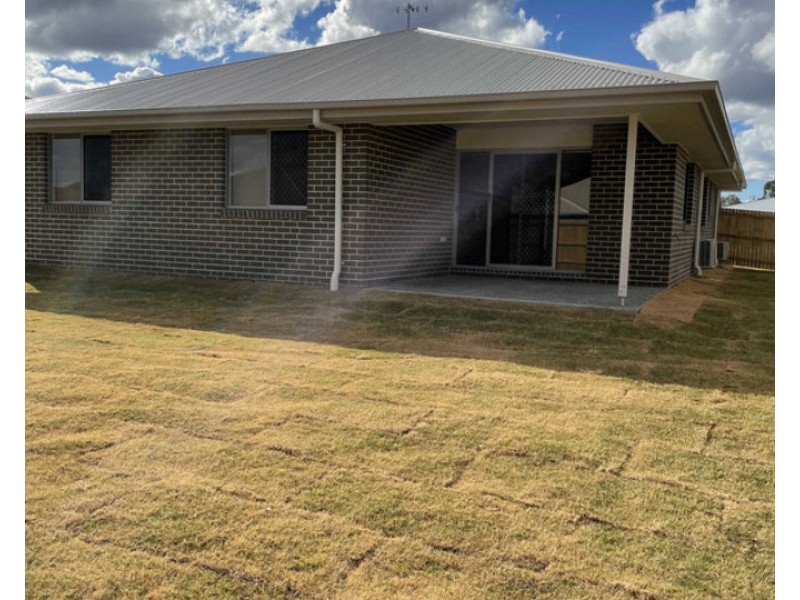 9 Compass Crt, Warwick QLD 4370