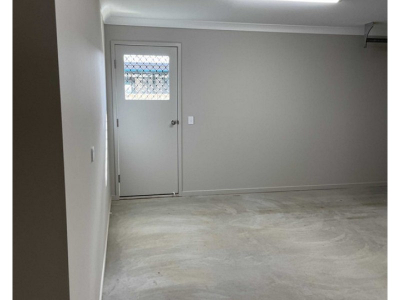 9 Compass Crt, Warwick QLD 4370