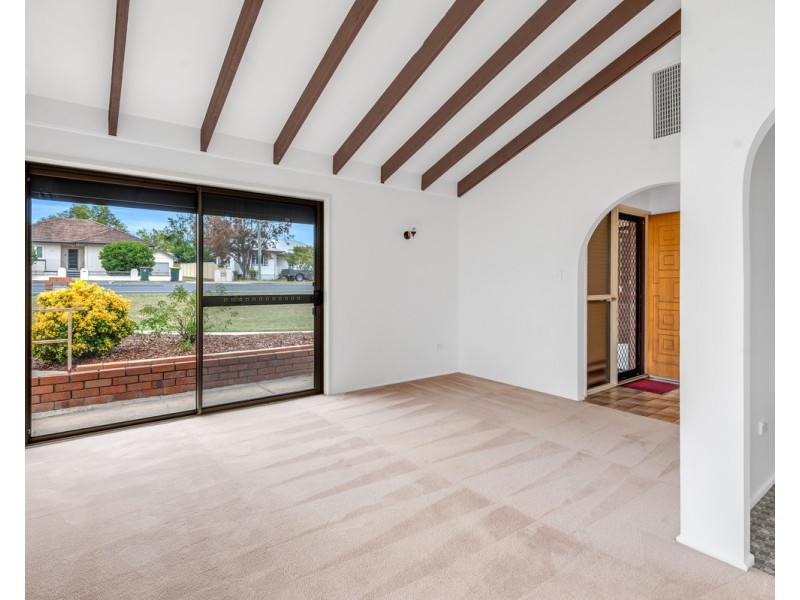 121 Pratten Street, Warwick QLD 4370