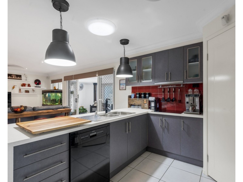 15 Peregrine Court, Warwick QLD 4370