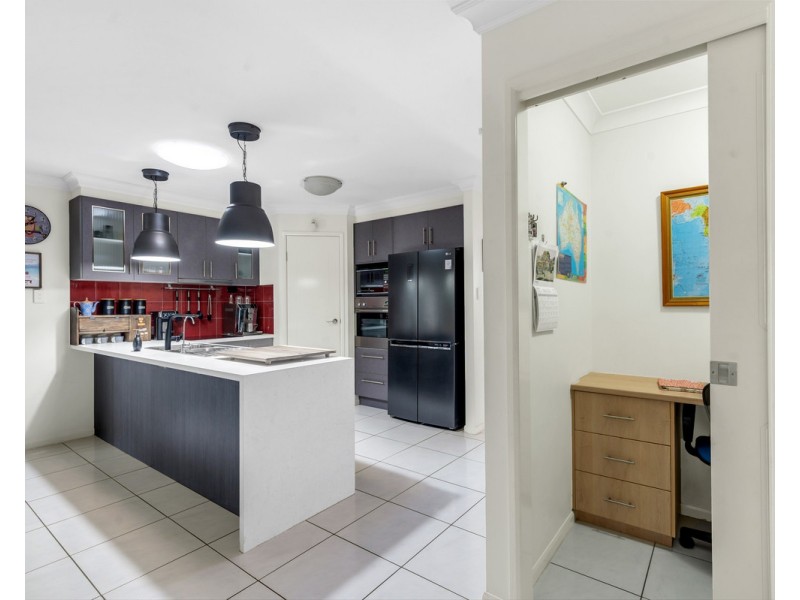 15 Peregrine Court, Warwick QLD 4370