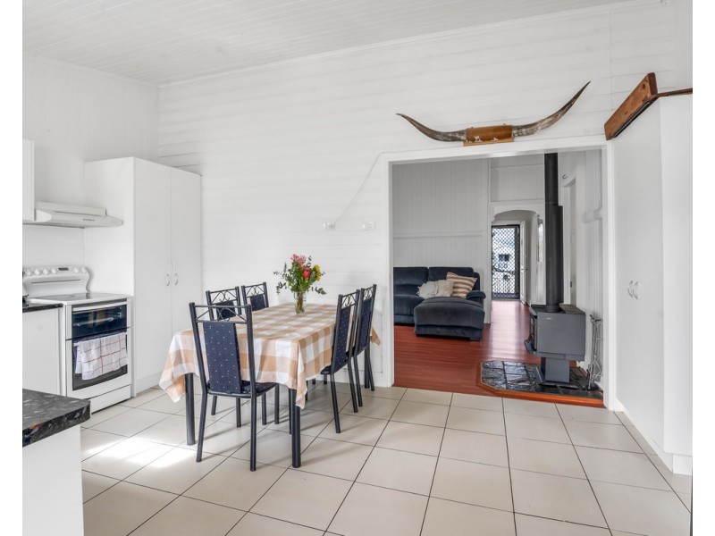 115 Albion Street, Warwick QLD 4370