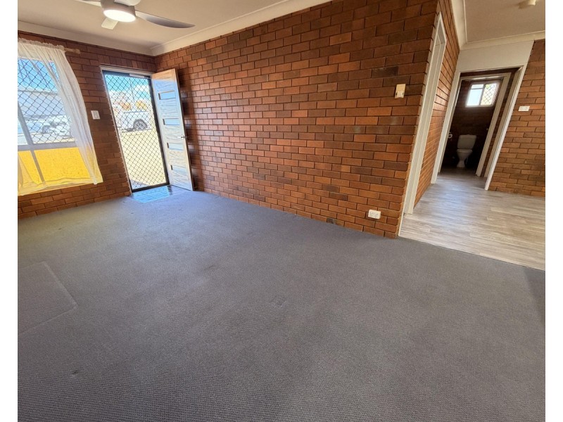 2/2 Hawthorne Street, Warwick QLD 4370