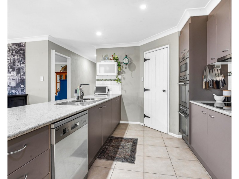 85 East Street, Warwick QLD 4370