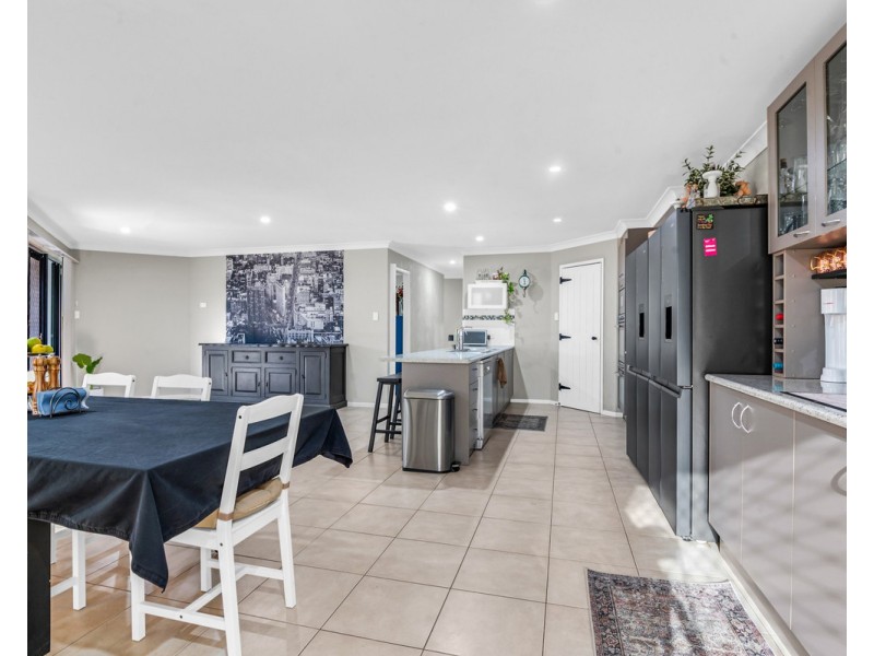 85 East Street, Warwick QLD 4370