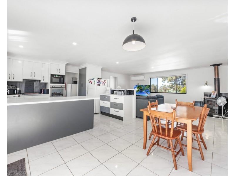 35 Hawker Road, Warwick QLD 4370