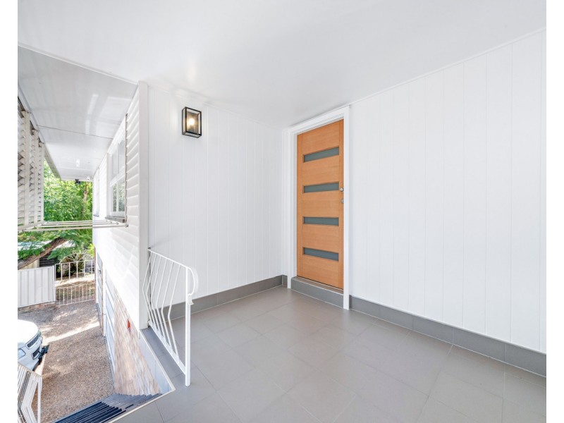 93 Locke Street, Warwick QLD 4370