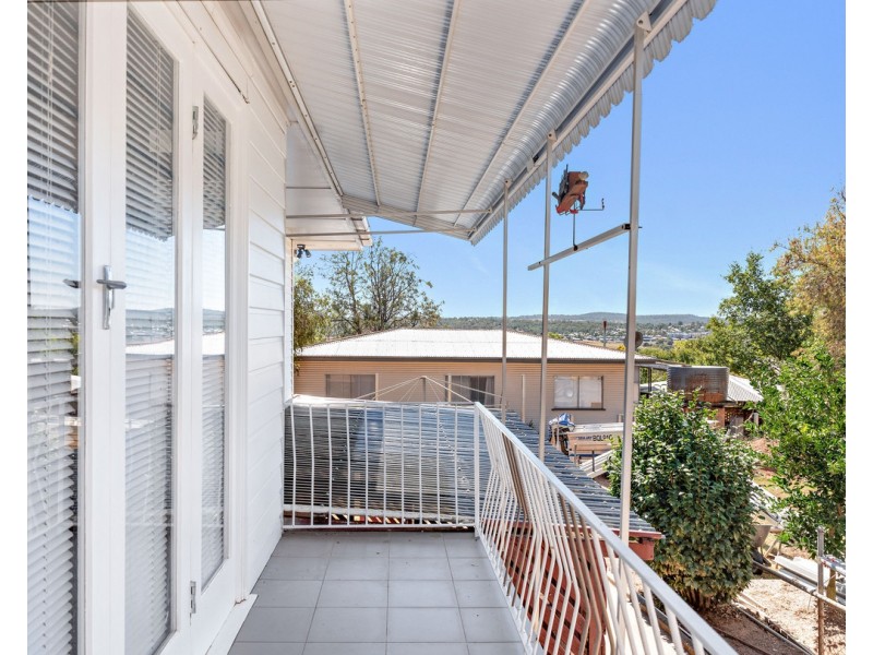 93 Locke Street, Warwick QLD 4370