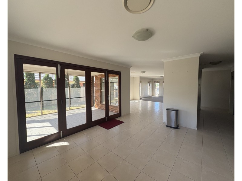 42 Himyar Drive, Warwick QLD 4370