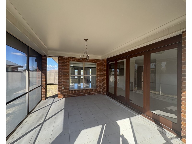 42 Himyar Drive, Warwick QLD 4370