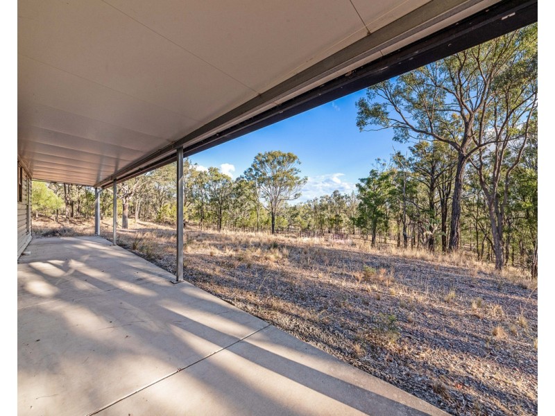 61 Hart Road, Thanes Creek QLD 4370