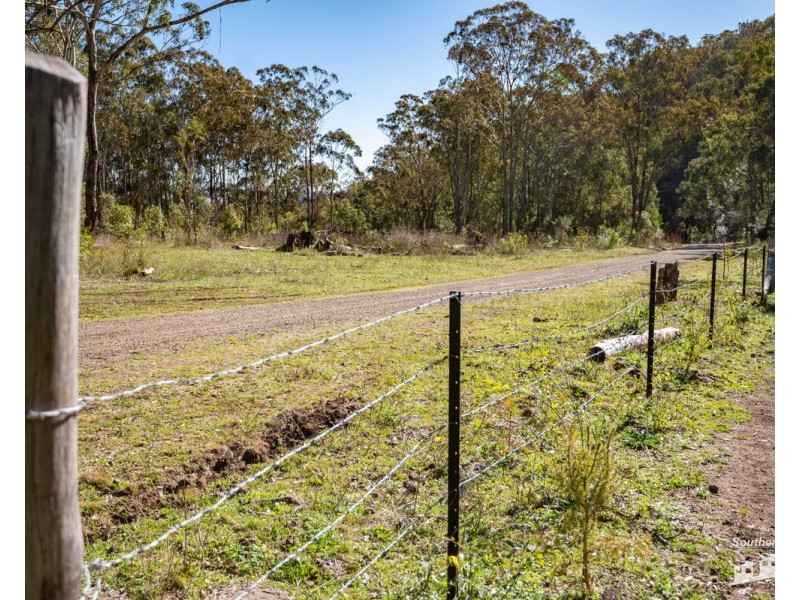 167 Dollar Bill Drive, Swanfels QLD 4371