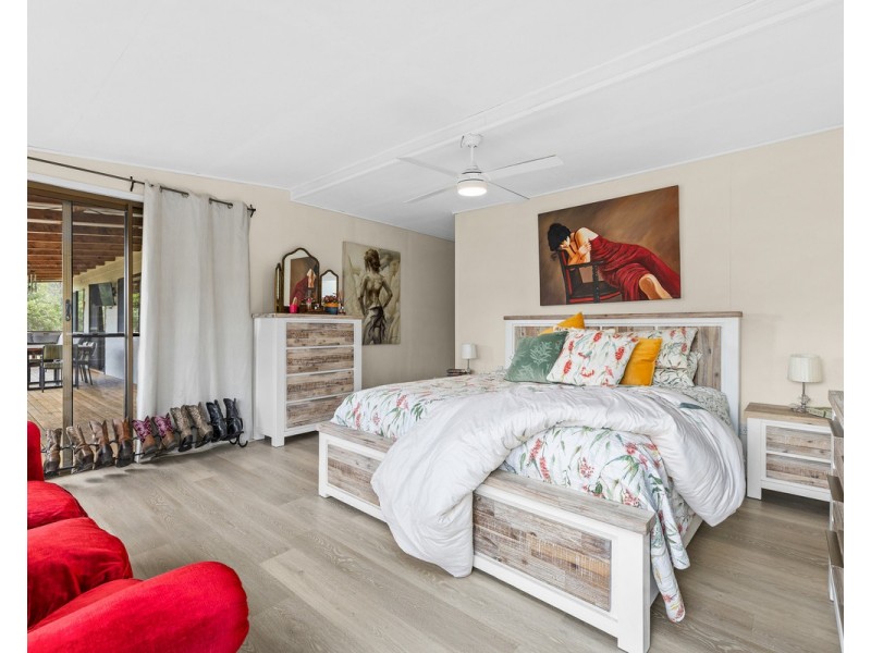 1325 Connolly Dam Road, Silverwood QLD 4370