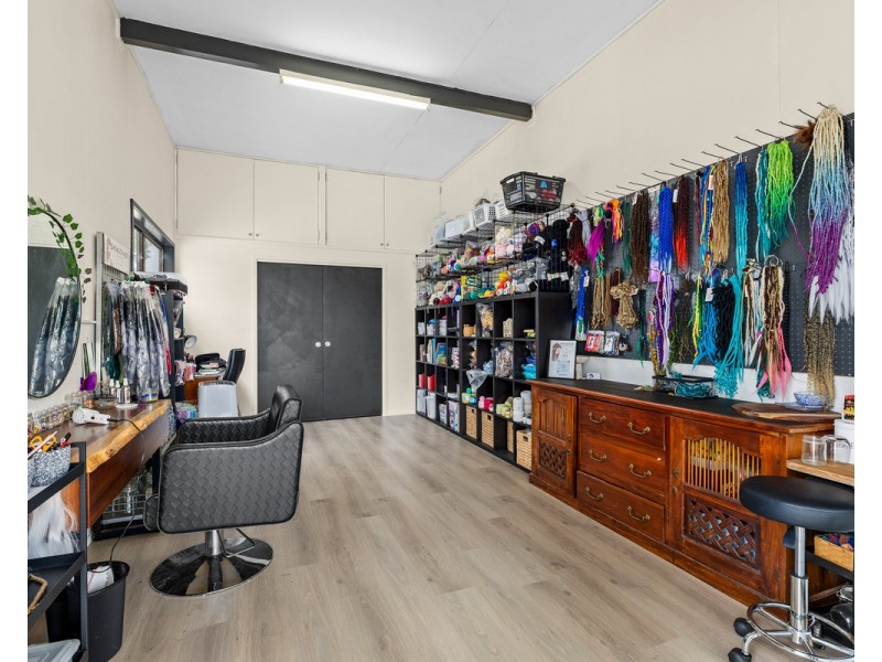 1325 Connolly Dam Road, Silverwood QLD 4370