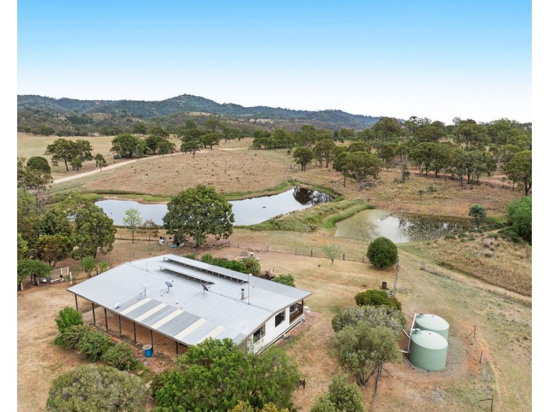 1325 Connolly Dam Road, Silverwood QLD 4370