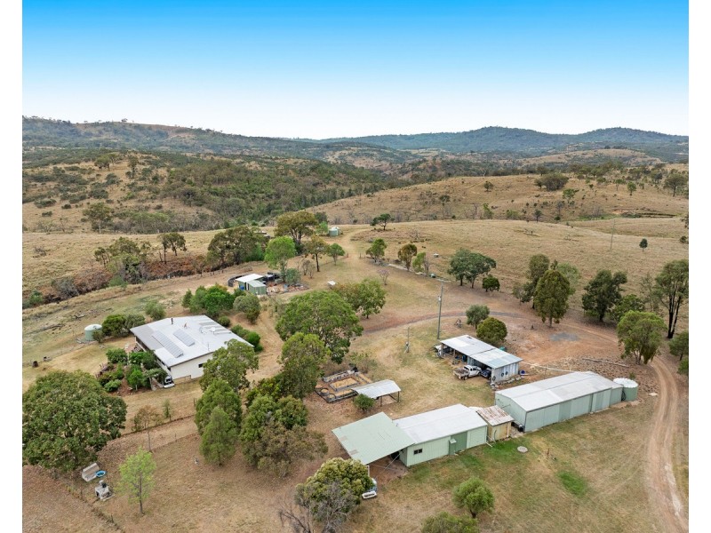 1325 Connolly Dam Road, Silverwood QLD 4370