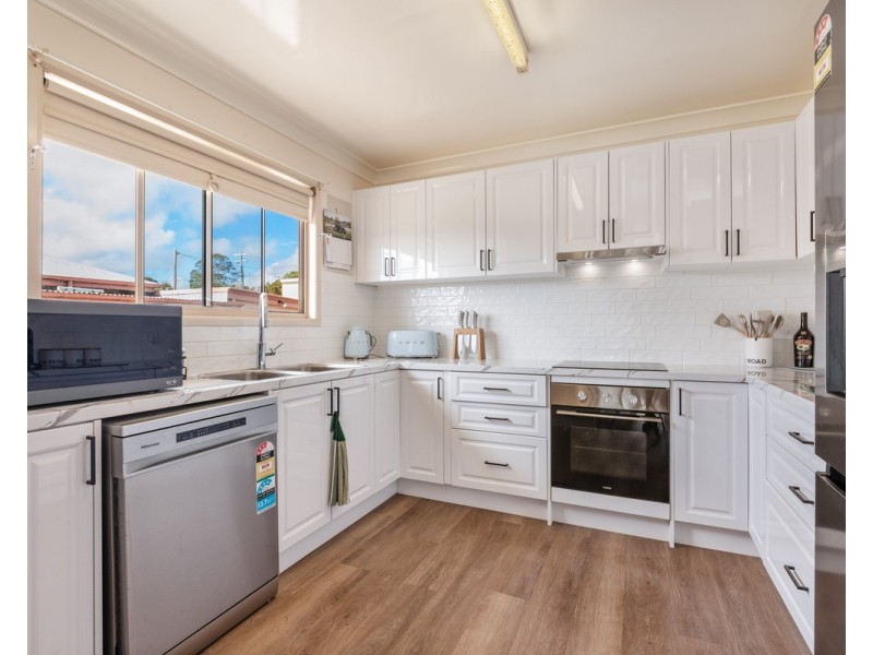 2a Braemar Street, Warwick QLD 4370