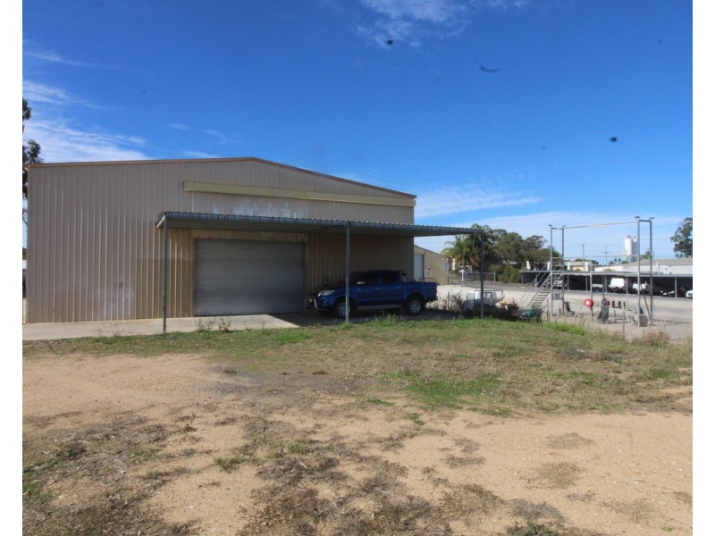 2/105 McEvoy Street, Warwick QLD 4370