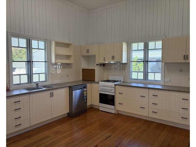 104 Pratten Street, Warwick QLD 4370