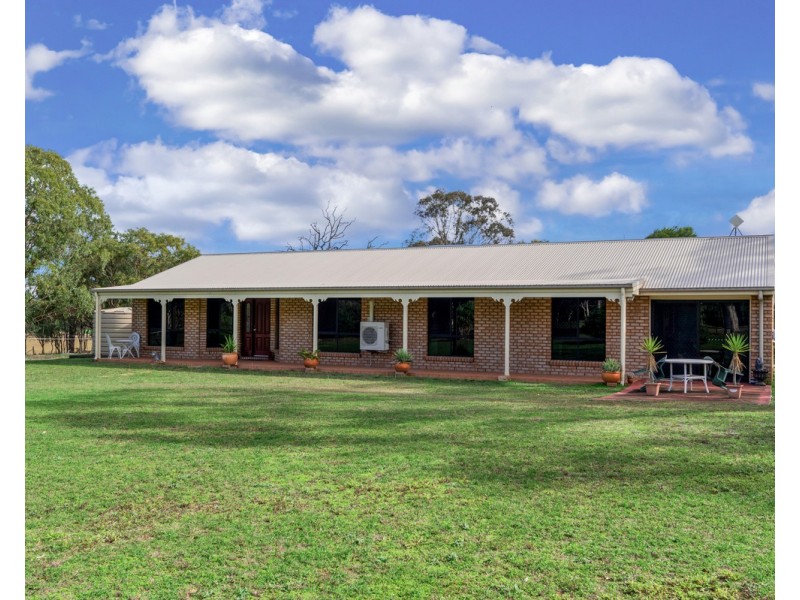 17 Bournes Road, Yangan QLD 4371
