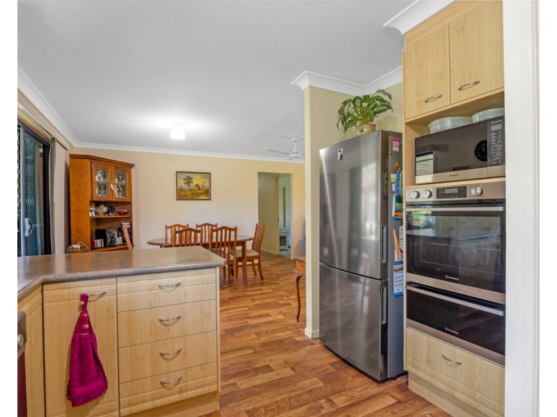 17 Bournes Road, Yangan QLD 4371