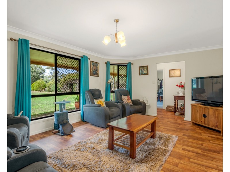 17 Bournes Road, Yangan QLD 4371