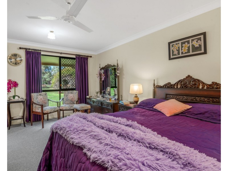 17 Bournes Road, Yangan QLD 4371