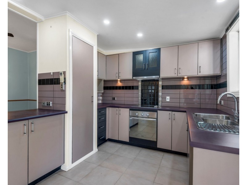 211 Pratten Street, Warwick QLD 4370