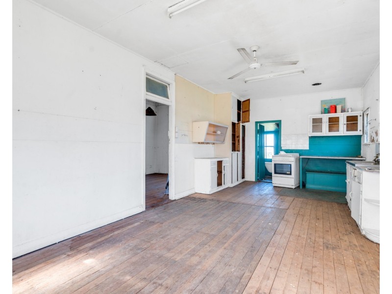 2 Forde Street, Allora QLD 4362