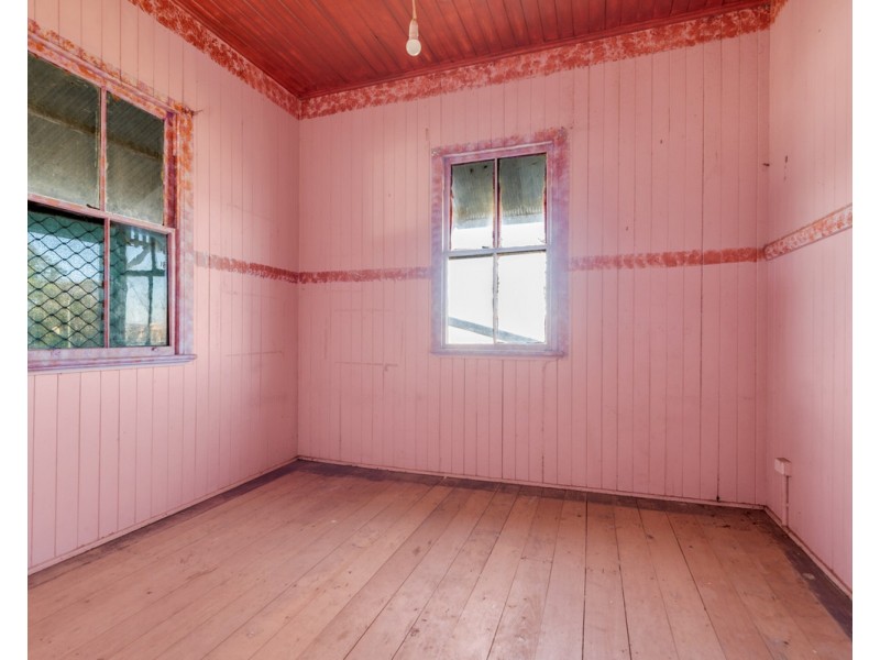 2 Forde Street, Allora QLD 4362