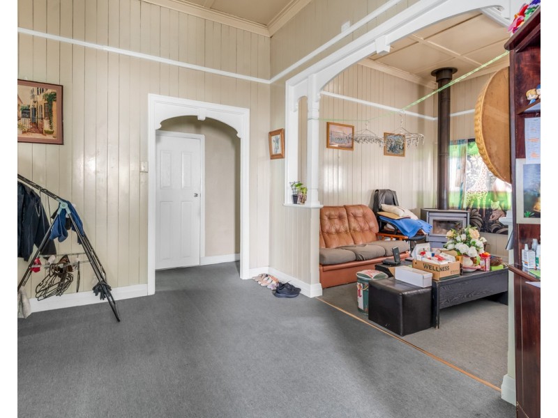 37 Wood Street, Warwick QLD 4370