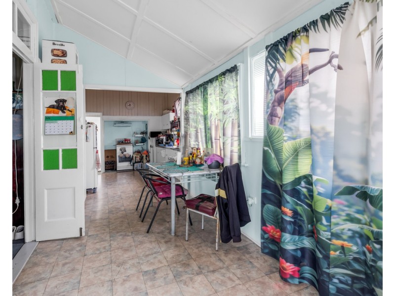 37 Wood Street, Warwick QLD 4370