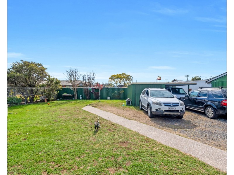 37 Wood Street, Warwick QLD 4370