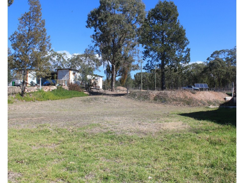 15 Moriarty Road, Leyburn QLD 4365