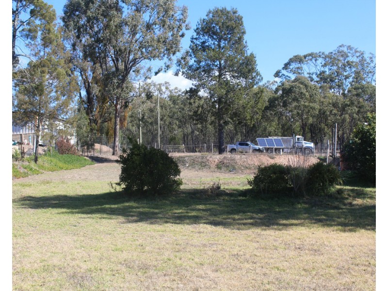 15 Moriarty Road, Leyburn QLD 4365