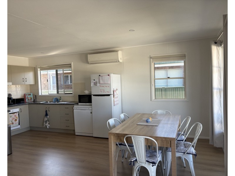 19 Albert Street, Warwick QLD 4370