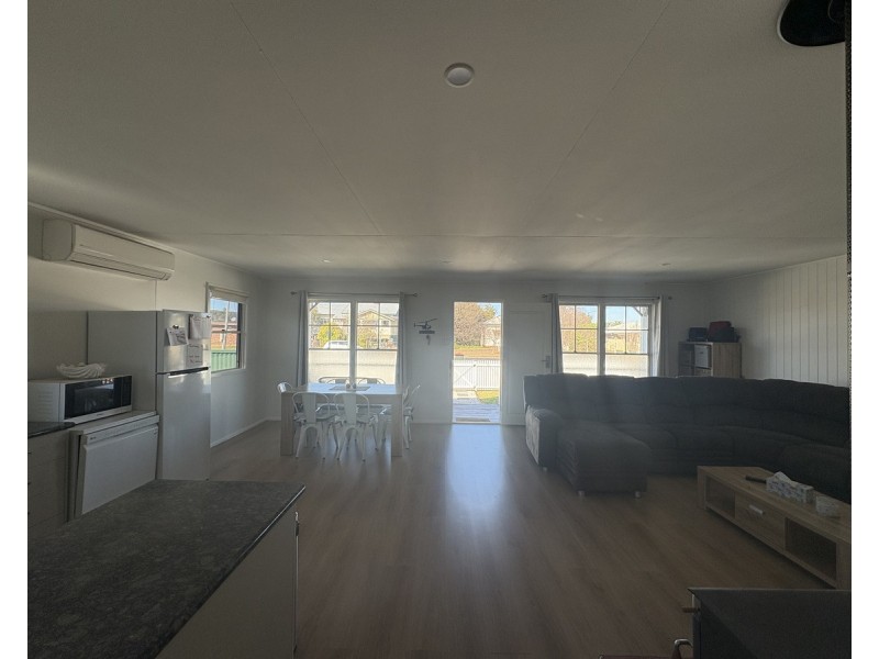 19 Albert Street, Warwick QLD 4370