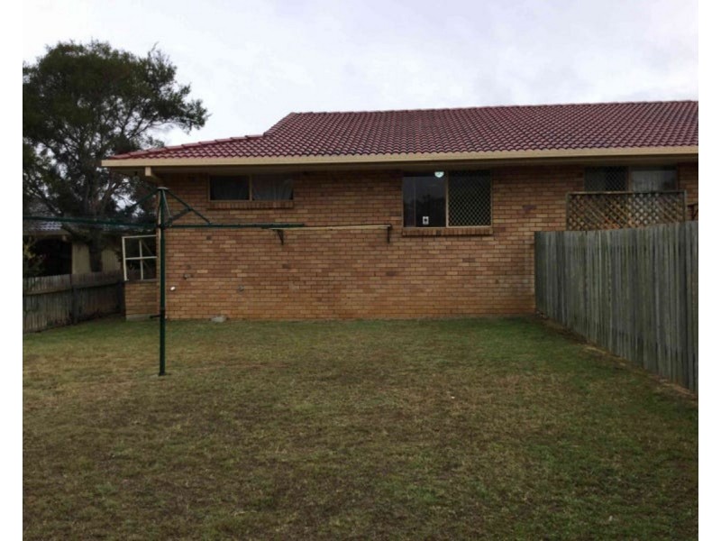 2/11 Kidman Drive, Warwick QLD 4370